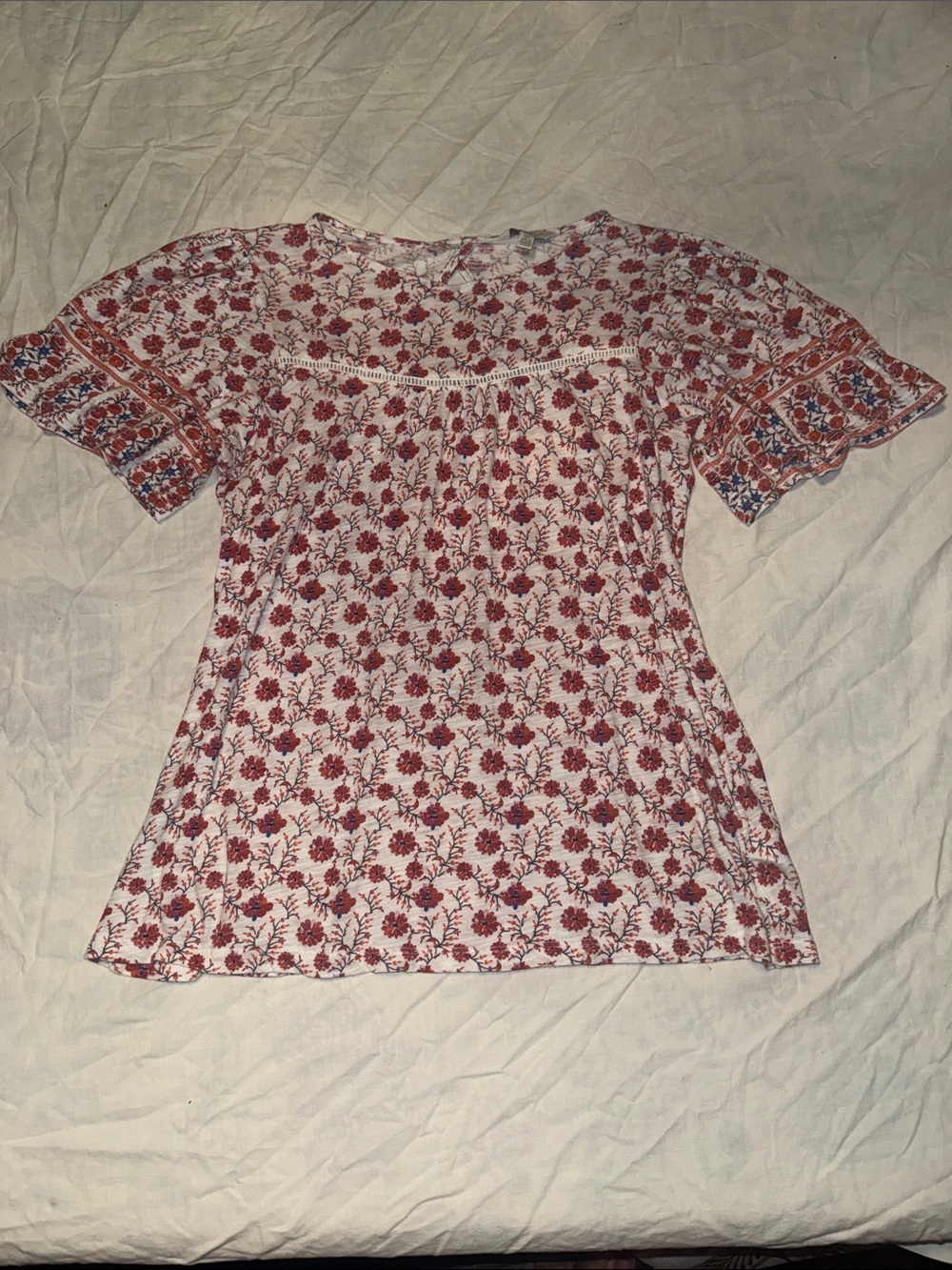 Lucky Brand Boho Red & White Floral Flutter Sleeve Blouse Size S